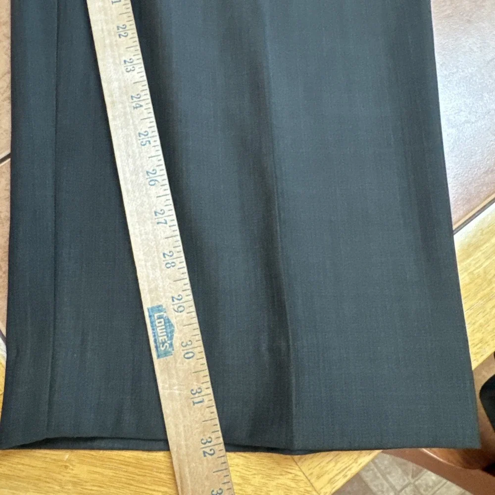 Caravelli Super 150's Suit 48R Green Stripe Jacket Pants 42 x 32 Poly Viscose